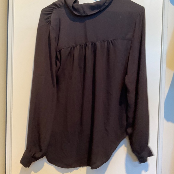 H&M | Women’s Blouse - Picture 2 of 3